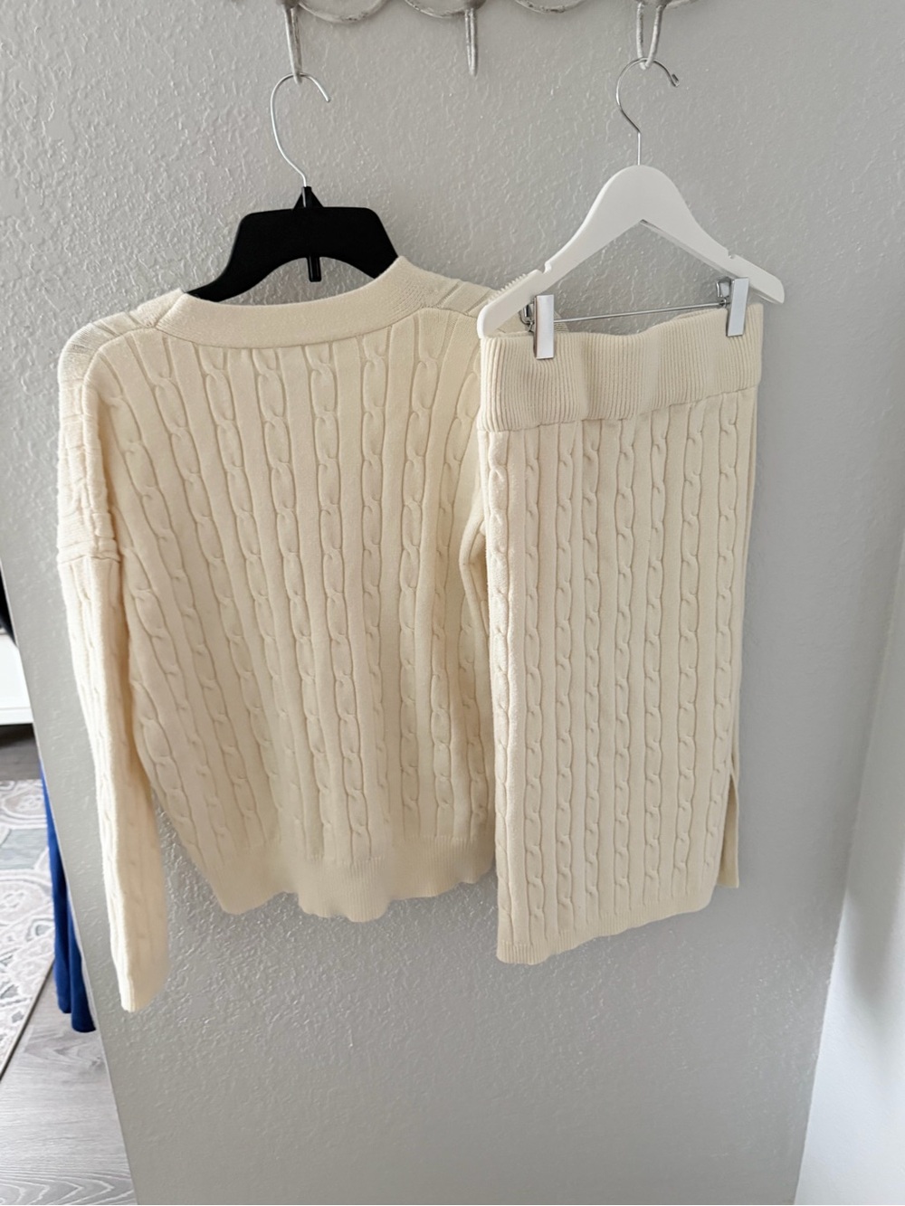 Commense Chunky Ribbed Cardigan & Skirt Set - Picture 3 of 6